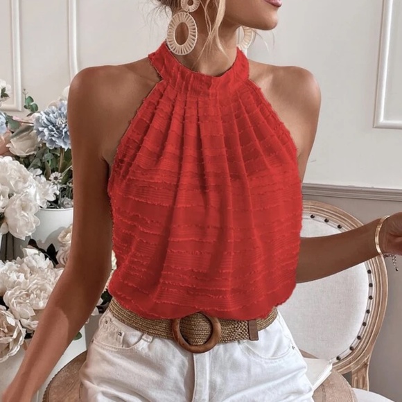 Boho Textured Minimalist Halter Top - Picture 12 of 13